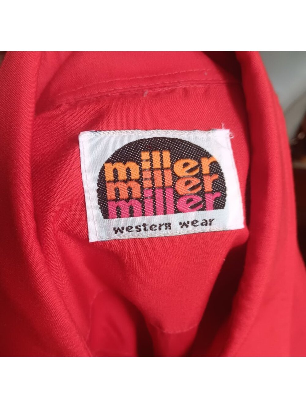 True Vintage Men's Western Shirt Large 16-33 1990's Miller Long Sleeve Ruby Red